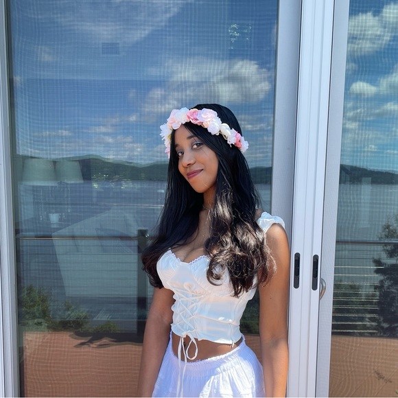 Meet your Posher, Vanessa - Picture 1 of 1